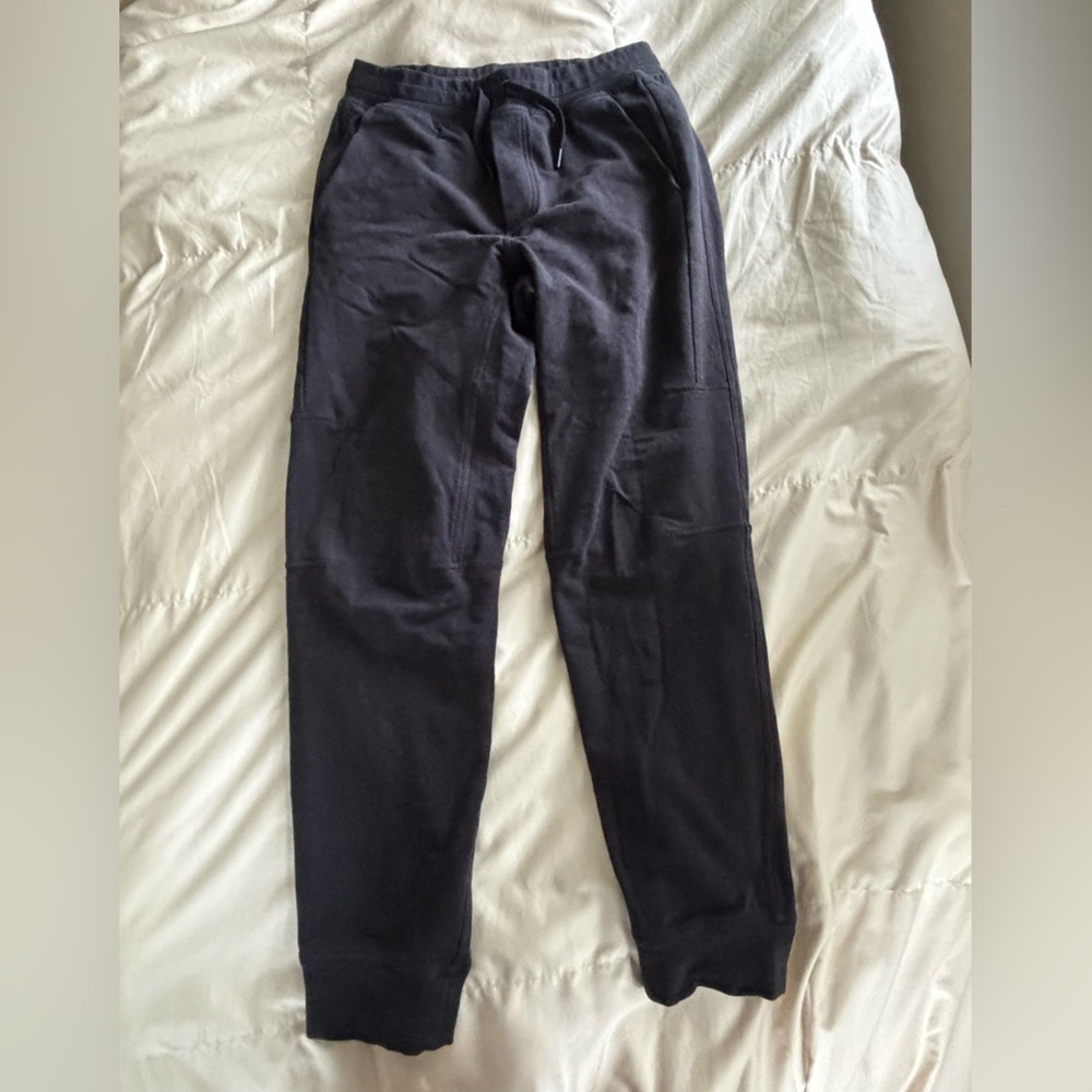 Lululemon Joggers, older model so not sure of the name